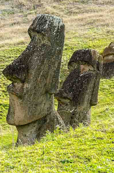13 - Chile - isla de Rapa Nui o Pascua - Rano Raraku